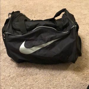 Nike duffle bag